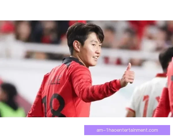 李刚仁亚洲杯小组赛精彩任意球助球队取得关键进球